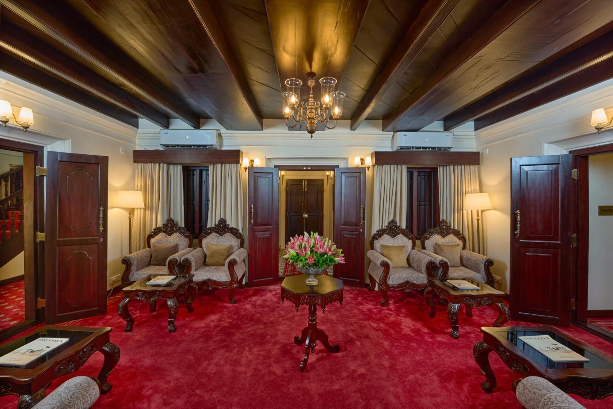 The Leela Ashtamudi, A Raviz Hotel Kollam Dış mekan fotoğraf The interior of the Presidential Suite